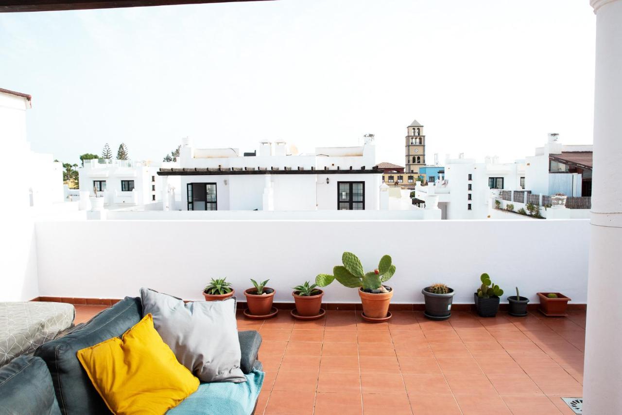 Surf Dream Surfhouse Hostel Corralejo Exterior foto