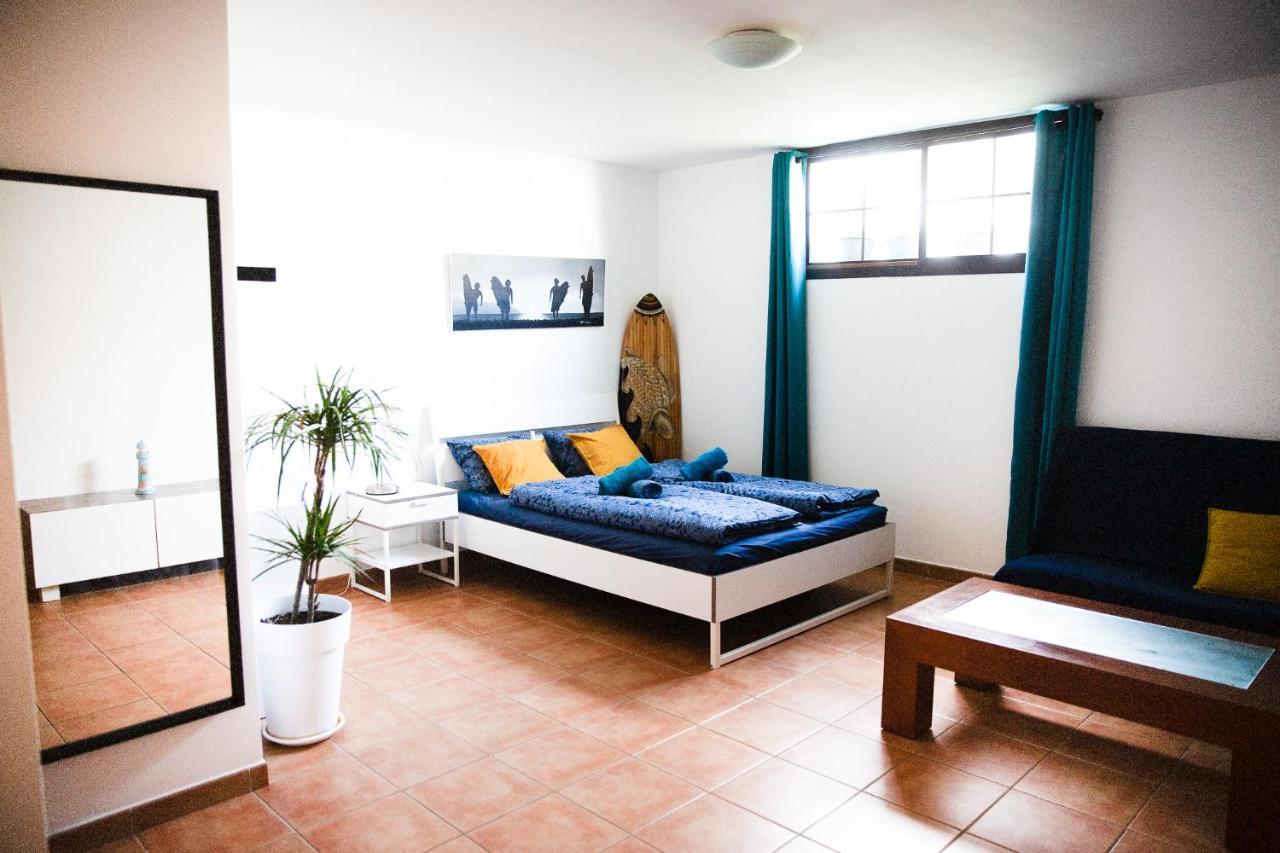 Surf Dream Surfhouse Hostel Corralejo Exterior foto