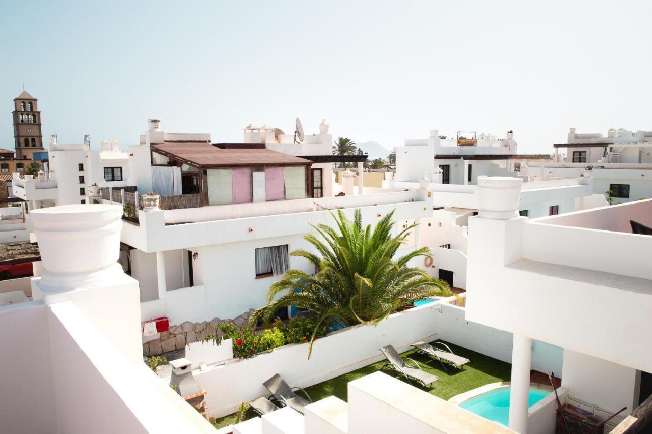 Surf Dream Surfhouse Hostel Corralejo Exterior foto